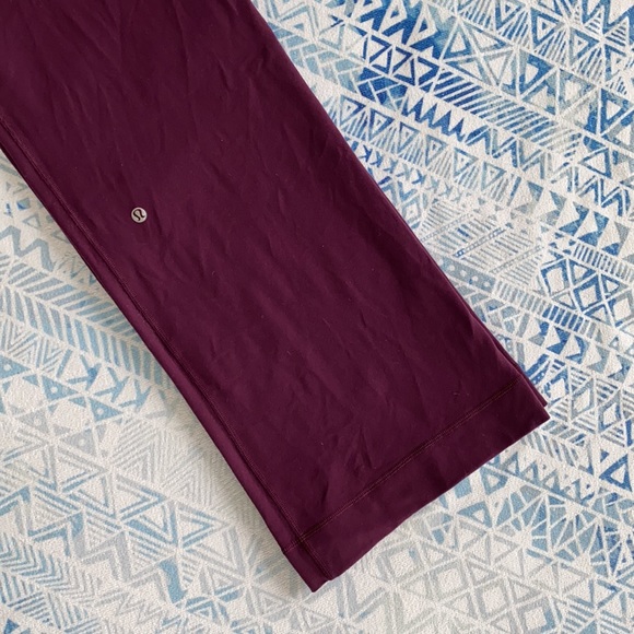 Lululemon Purple Wide Leg Yoga Pants - Picture 4 of 4